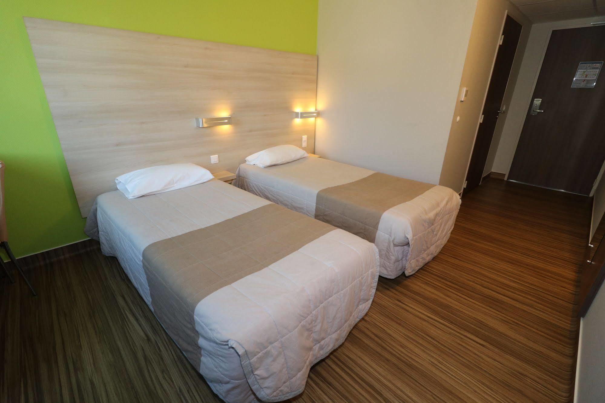 Ekho Hotel Grenoble Nord Saint Egreve Exterior photo