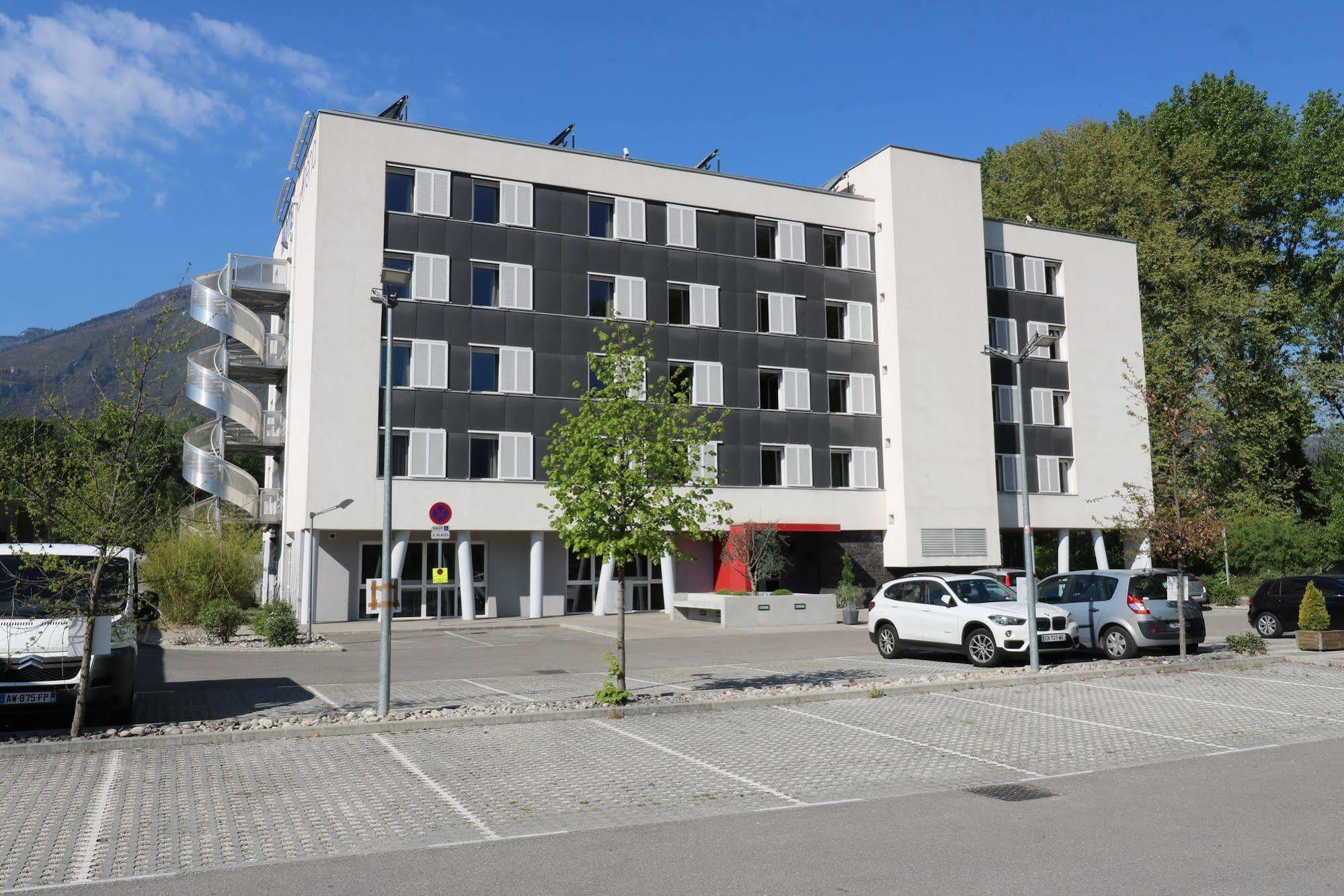 Ekho Hotel Grenoble Nord Saint Egreve Exterior photo